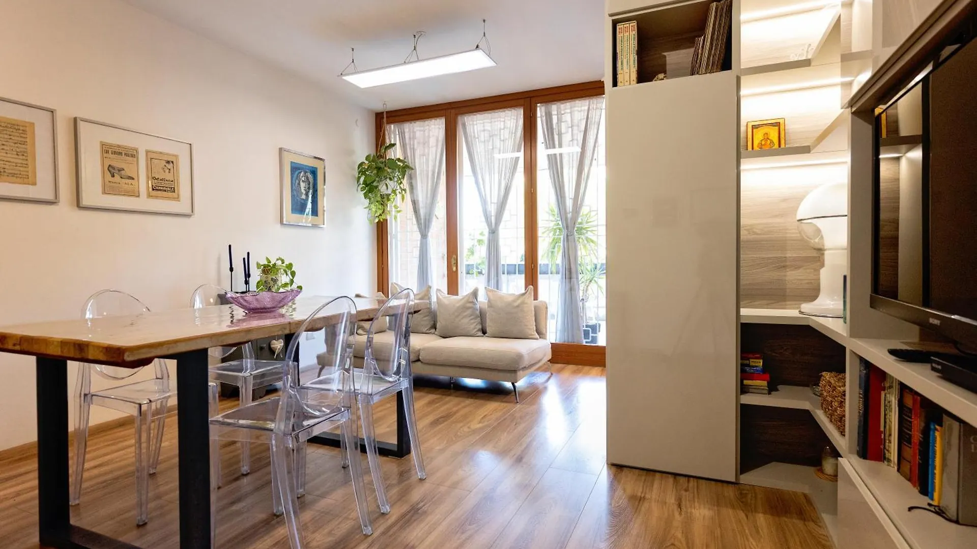 Apartment Holiday Home Roma